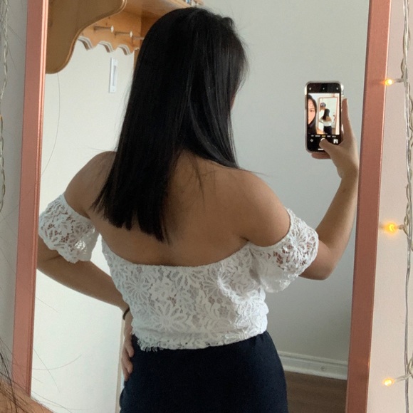 Off shoulder top - Picture 3 of 3